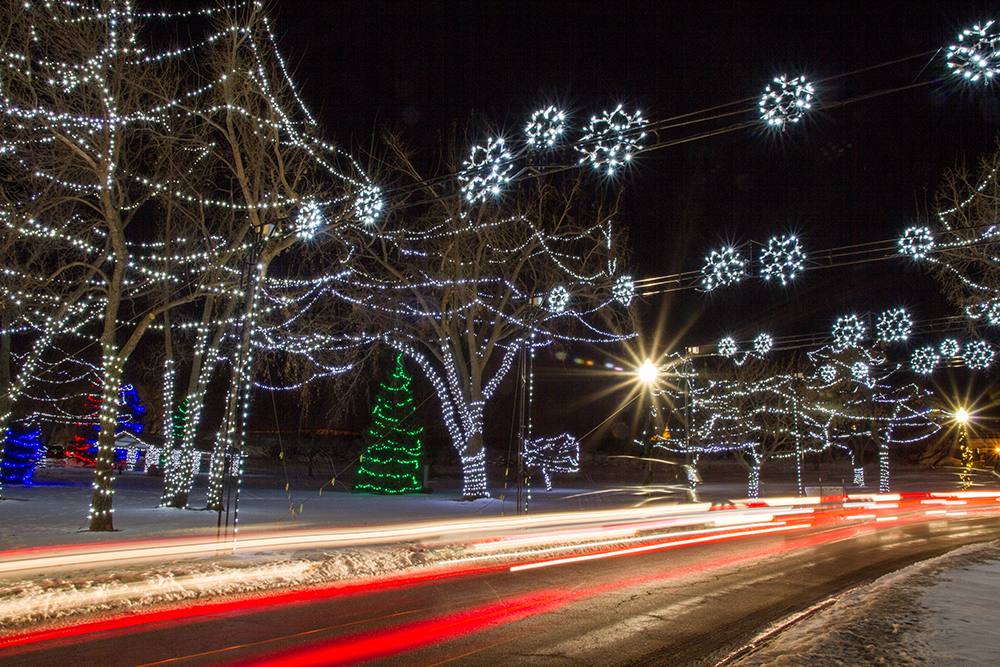 winter wonderland lighting up falls park