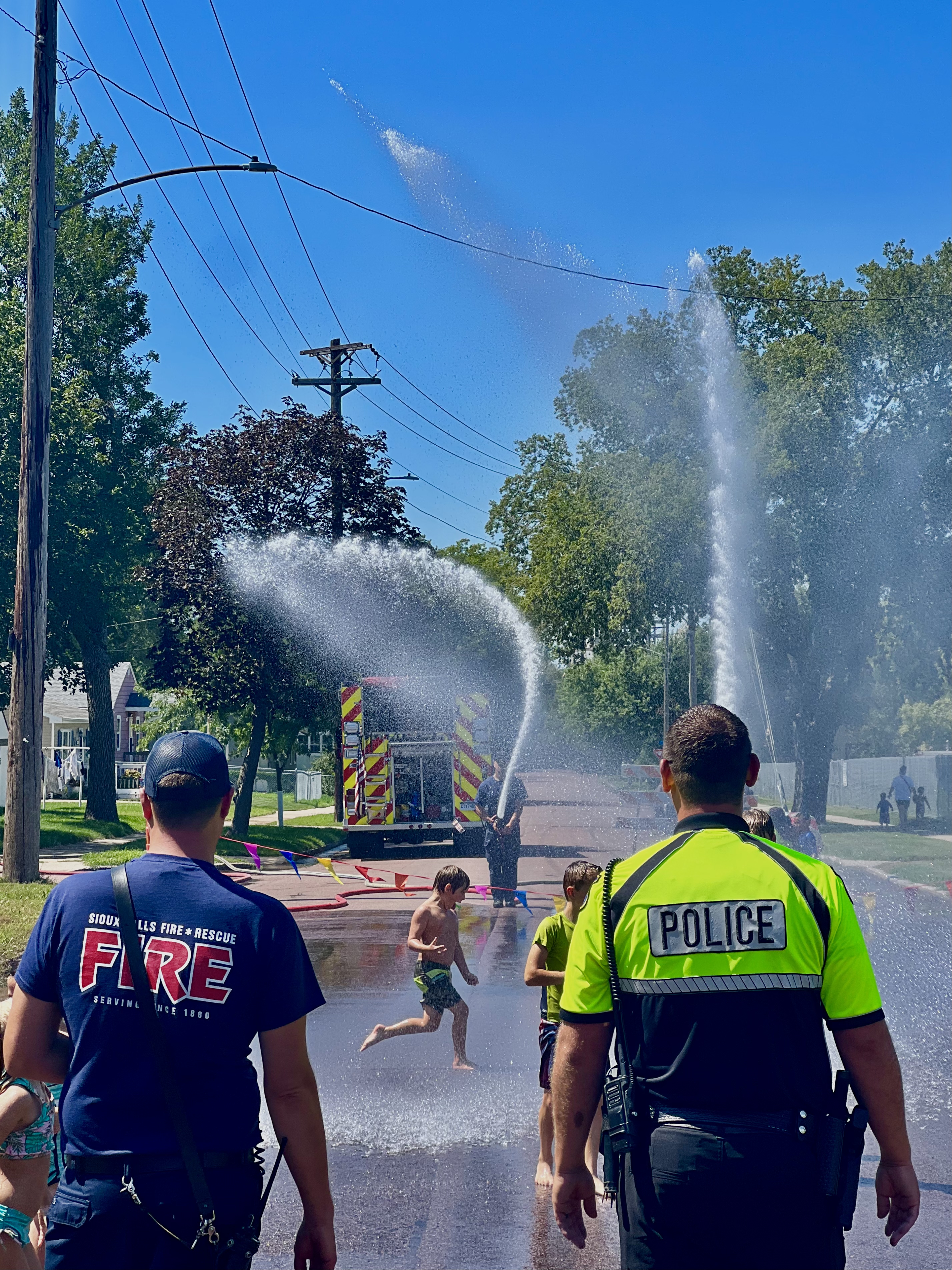 Hydrant party hoses